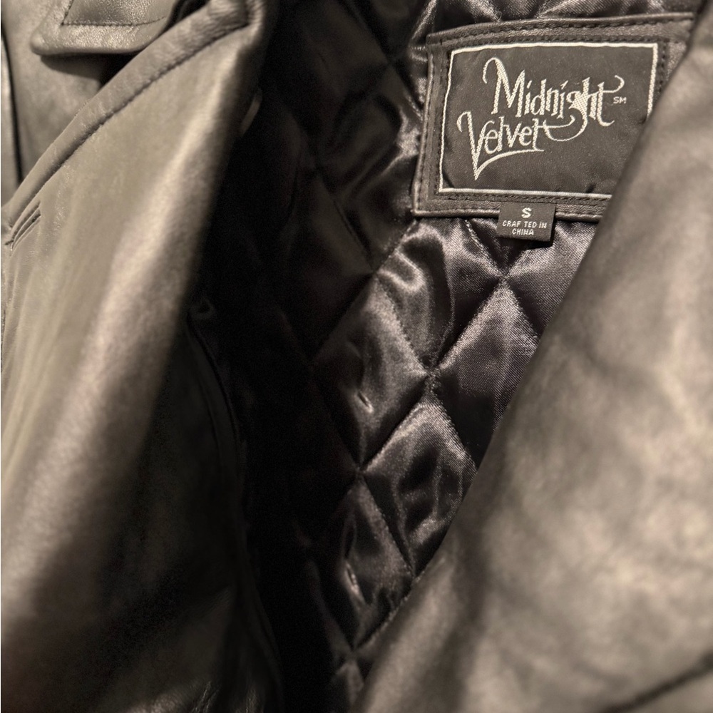Midnight Velvet Men's Black Trench Coat